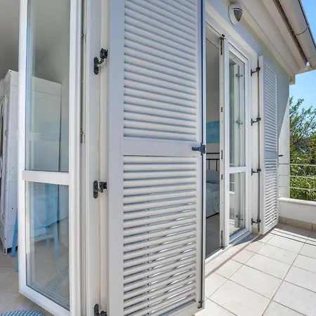Wunderschoene Gardenia In Istrien By Interhome *